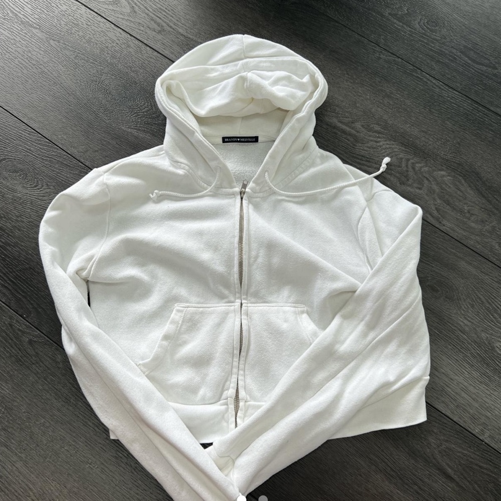 Brandy Melville Zip Up
